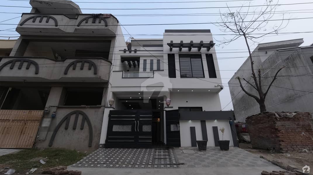 5 Marla House Available In Johar Town For Sale