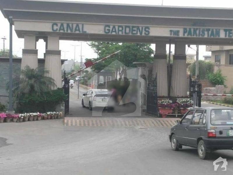 03 Marla Commercial Plot For Sale In Canal Gardens Lahore.