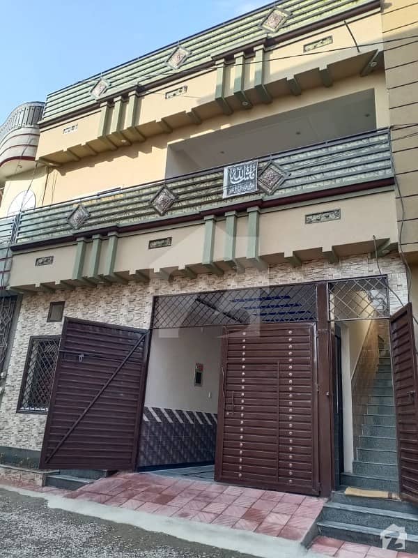 ورسک روڈ پشاور میں 5 کمروں کا 5 مرلہ مکان 1.5 کروڑ میں برائے فروخت۔