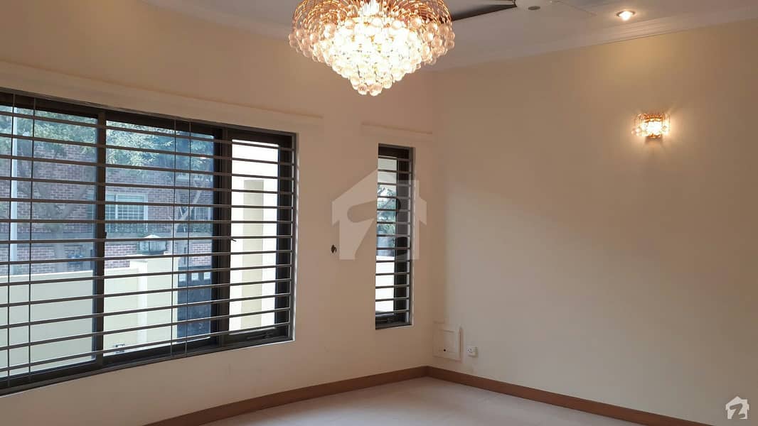 20 Marla Lower Portion Available For Rent In D-12