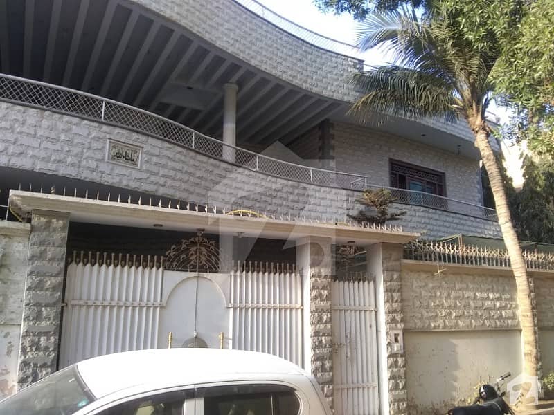 گلشنِ اقبال گلشنِ اقبال ٹاؤن کراچی میں 7 کمروں کا 1 کنال مکان 4.5 کروڑ میں برائے فروخت۔
