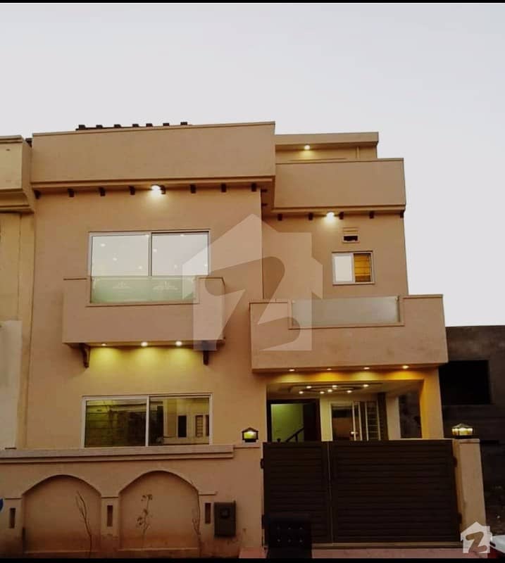 Ali Block 5 Marla Used House For Sale Double Storey Good Condition With Gas