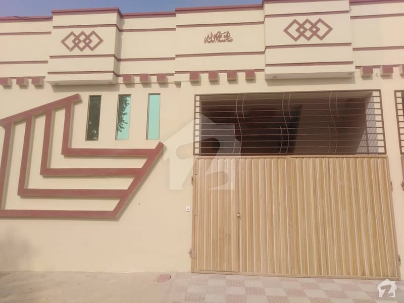 Ideally Located House Of 5 Marla Is Available For Sale In Rafi Qamar Road