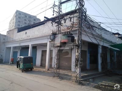 In Ashrafia Colony Building Sized 16 Marla For Sale