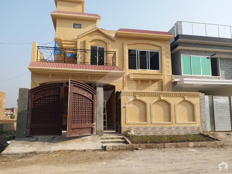 ورسک روڈ پشاور میں 4 کمروں کا 10 مرلہ مکان 2.5 کروڑ میں برائے فروخت۔