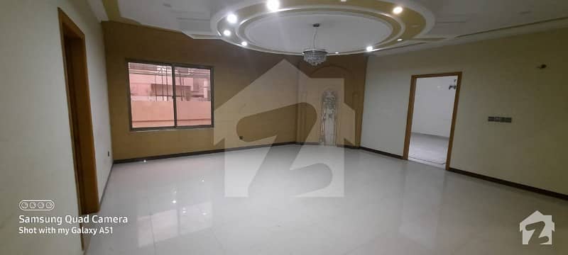 400 Square Yards Lower Portion For Sale In Beautiful Gulshan-e-Iqbal Town