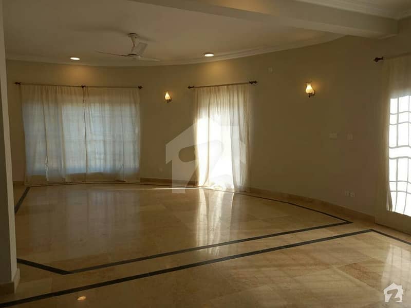 House Of 3200 Square Feet For Rent In G-9