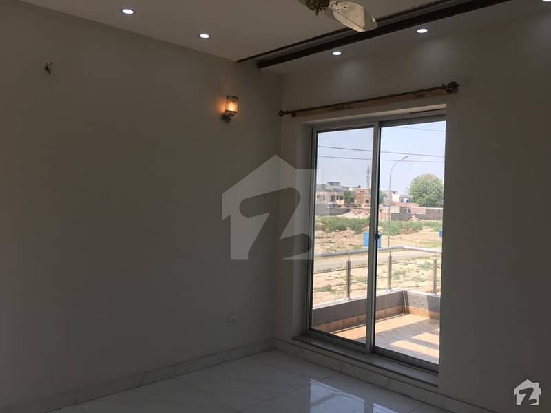 A Palatial Residence For Sale In Gcp Housing Scheme Lahore