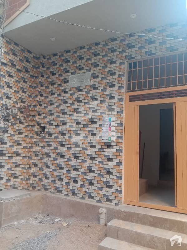 5265  Square Feet Flat Ideally Situated In Azam Town