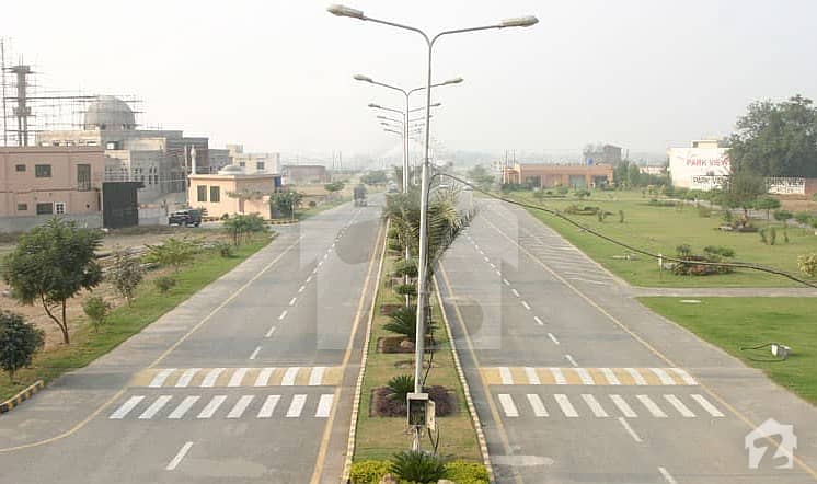 ڈی ایچ اے 9 ٹاؤن ۔ بلاک اے ڈی ایچ اے 9 ٹاؤن ڈیفنس (ڈی ایچ اے) لاہور میں 5 مرلہ رہائشی پلاٹ 72.5 لاکھ میں برائے فروخت۔