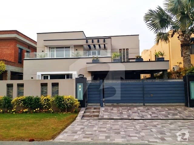 ڈی ایچ اے فیز 5 ڈیفنس (ڈی ایچ اے) لاہور میں 5 کمروں کا 1 کنال مکان 5.45 کروڑ میں برائے فروخت۔