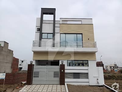 ڈی سی کالونی گوجرانوالہ میں 3 کمروں کا 5 مرلہ مکان 1.4 کروڑ میں برائے فروخت۔ ڈی سی کالونی گوجرانوالہ میں 3 کمروں کا 5 مرلہ مکان 1.4 کروڑ میں برائے فروخت۔