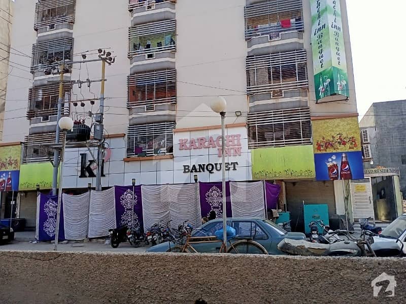 نارتھ کراچی - سیکٹر 11-C/1 نارتھ کراچی کراچی میں 4 کمروں کا 3 مرلہ مکان 1.3 کروڑ میں برائے فروخت۔