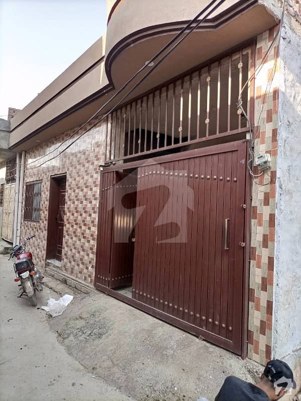 میسرائل روڈ راولپنڈی میں 2 کمروں کا 4 مرلہ مکان 40 لاکھ میں برائے فروخت۔