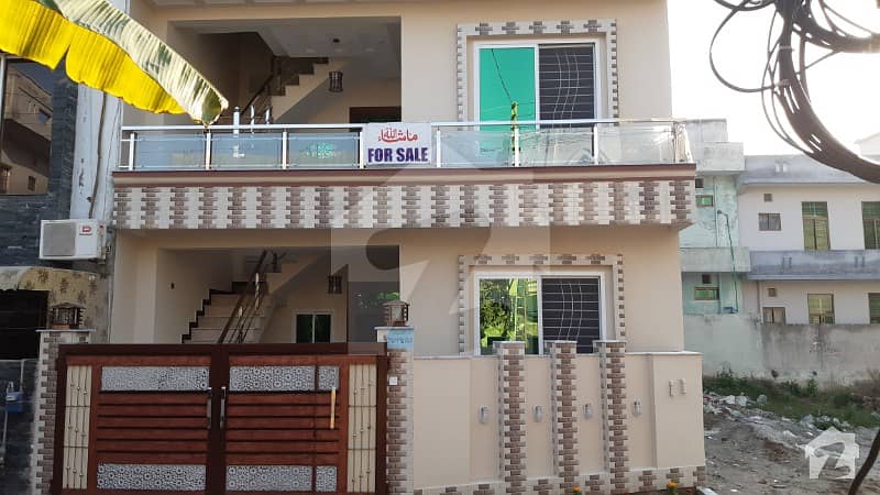 پاکستان ٹاؤن اسلام آباد میں 4 کمروں کا 5 مرلہ مکان 1.35 کروڑ میں برائے فروخت۔
