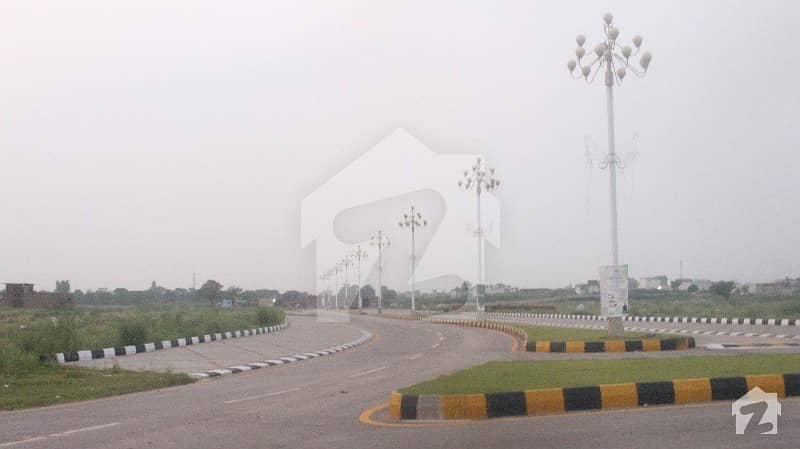 6 Marla Main Commercial Plot In D Chowk For Sale