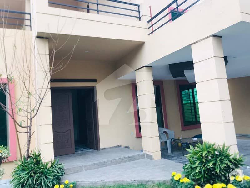 1 Kanal House For Rent In Secot C