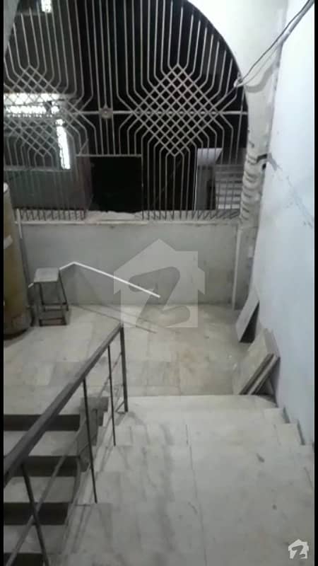 360  Square Feet Flat For Sale In Beautiful Liaquatabad