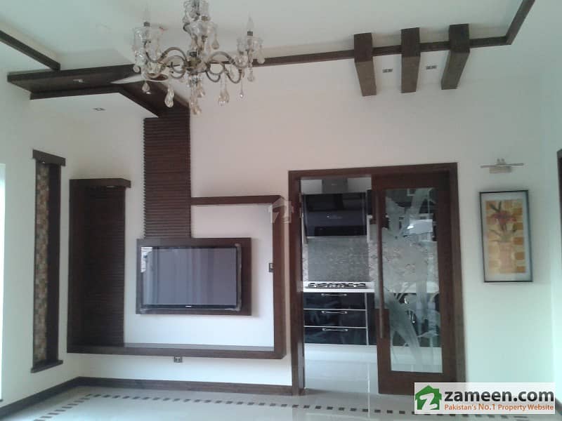 Faseeh Offers - Kanal Upper Portion For Rent In DHA Phase 3, Block S