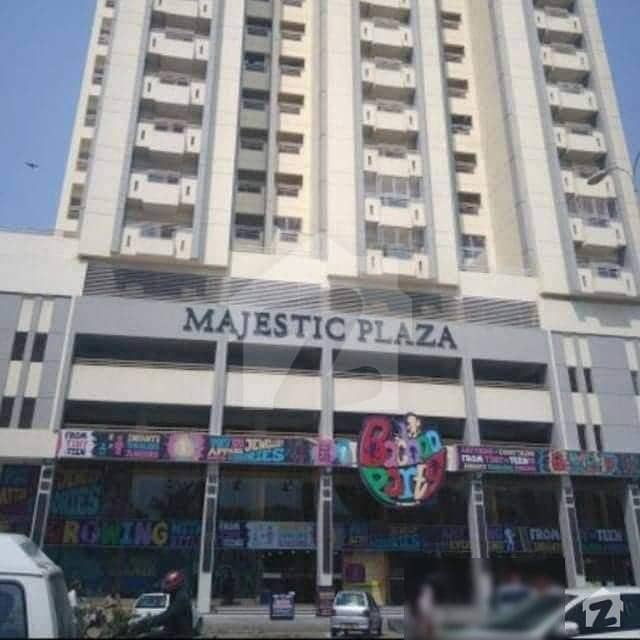 کلفٹن ۔ بلاک 8 کلفٹن کراچی میں 3 کمروں کا 9 مرلہ فلیٹ 95 ہزار میں کرایہ پر دستیاب ہے۔