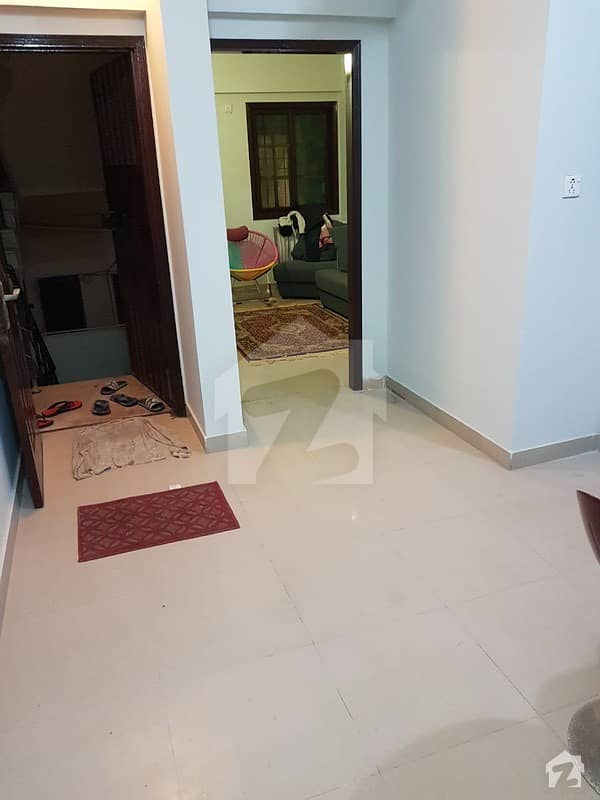 Small Bukhari Commercial Studio Apartment 2 Bed Lounge 450sqft 3rd Floor Tile Flooring Available For Sale