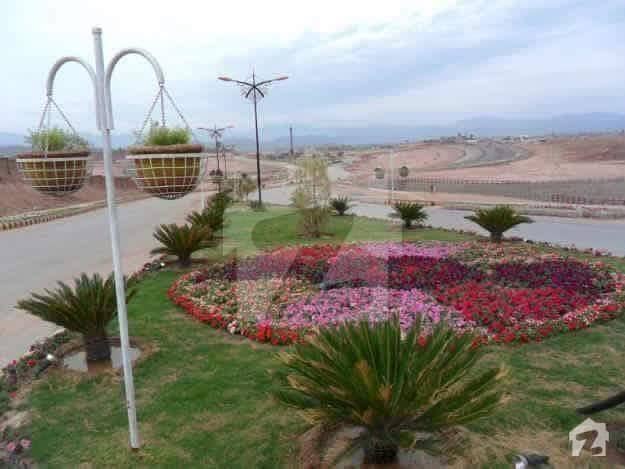 Bahria Enclave Sector P 10 Marla Park Face Plot Available For Sale