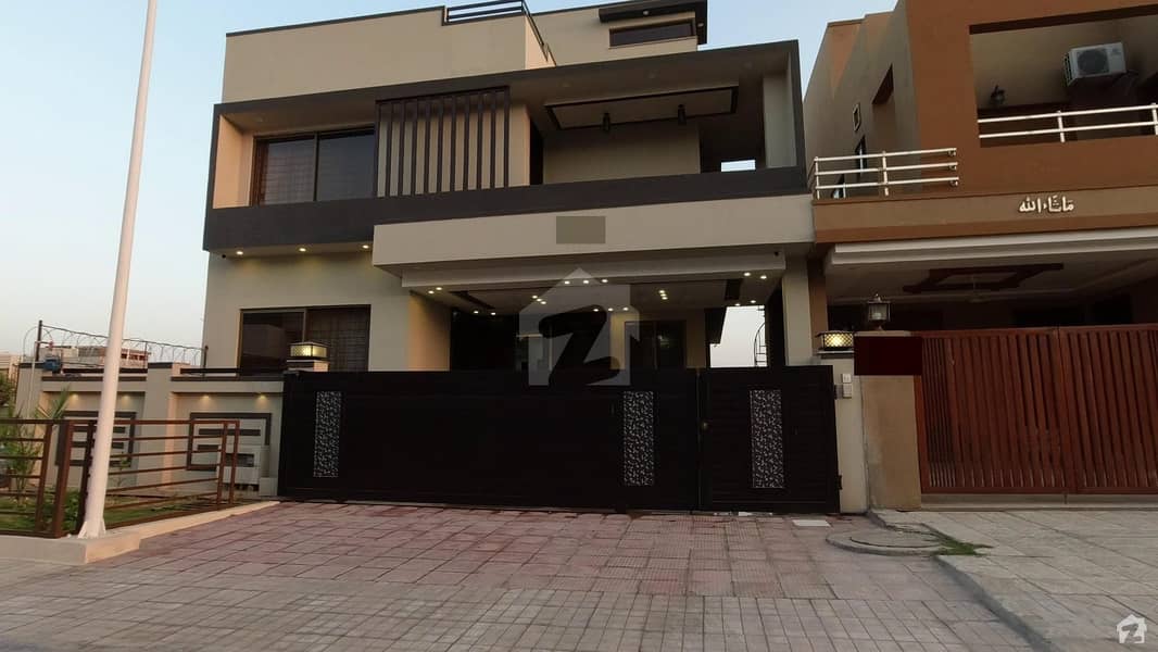 Bahria Town Phase 8 10 Marla Boulevard  Back Open 8 Beds Triple Storey Brand New non furnished House On Investor Rate  Ideal Location Reasonable Price