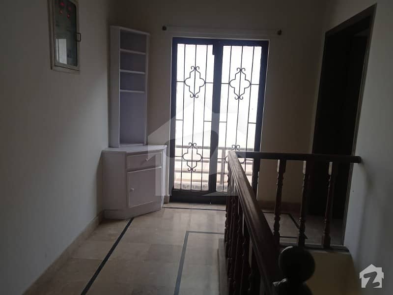 1 Kanal   Upper  Portion For Rent in DHA Phase 2