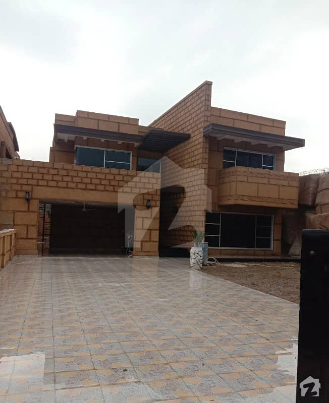 32 Marla Luxury House For Sale In Bahria Town Lahore