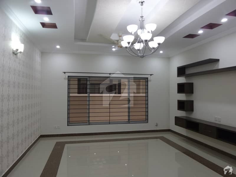 Spacious 10 Marla House Available For Rent In Bahria Town Rawalpindi