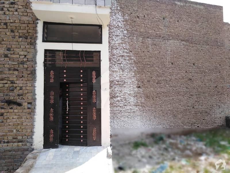 گلبرگ پشاور میں 4 کمروں کا 4 مرلہ مکان 32 ہزار میں کرایہ پر دستیاب ہے۔
