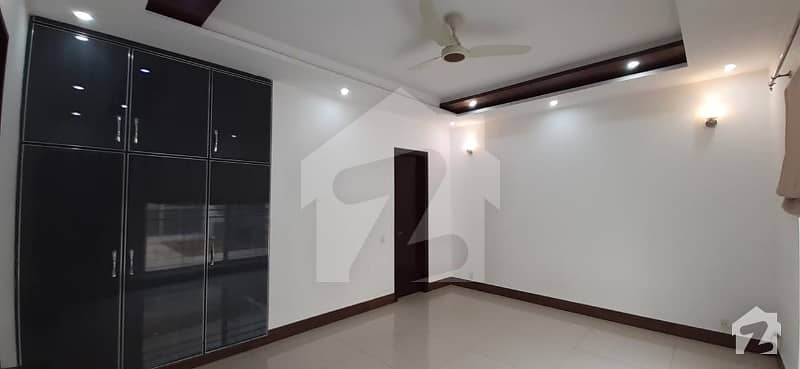 1 Kanal Beautiful Modern Design House Upper Portion Available For Rent