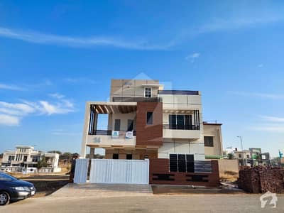 10 Marla Brand New House For Sale In Grand City