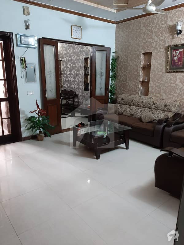 800  Square Feet House Is Available For Sale In Johar Town