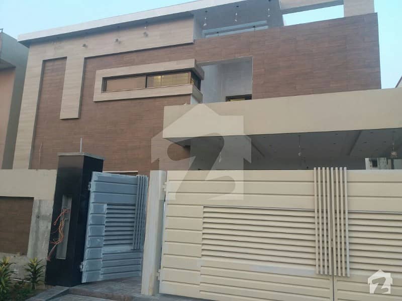 این ایف سی 1 لاہور میں 5 کمروں کا 1 کنال مکان 3.5 کروڑ میں برائے فروخت۔