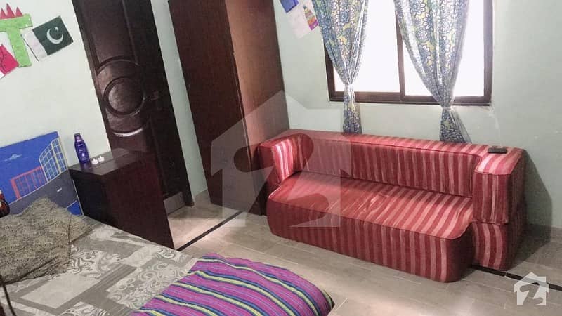 Centrally Located Flat In Gulistan-E-Jauhar Is Available For Sale