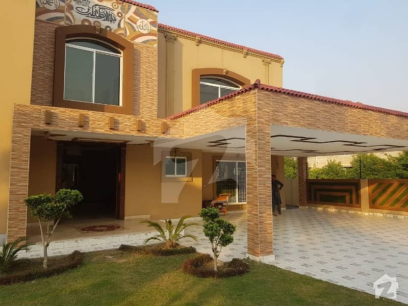 1 kanal double storey house for rent