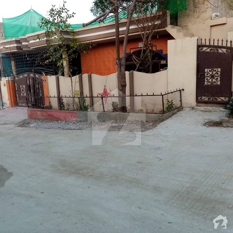 2700  Square Feet House Is Available For Sale In Samarzar Housing Society