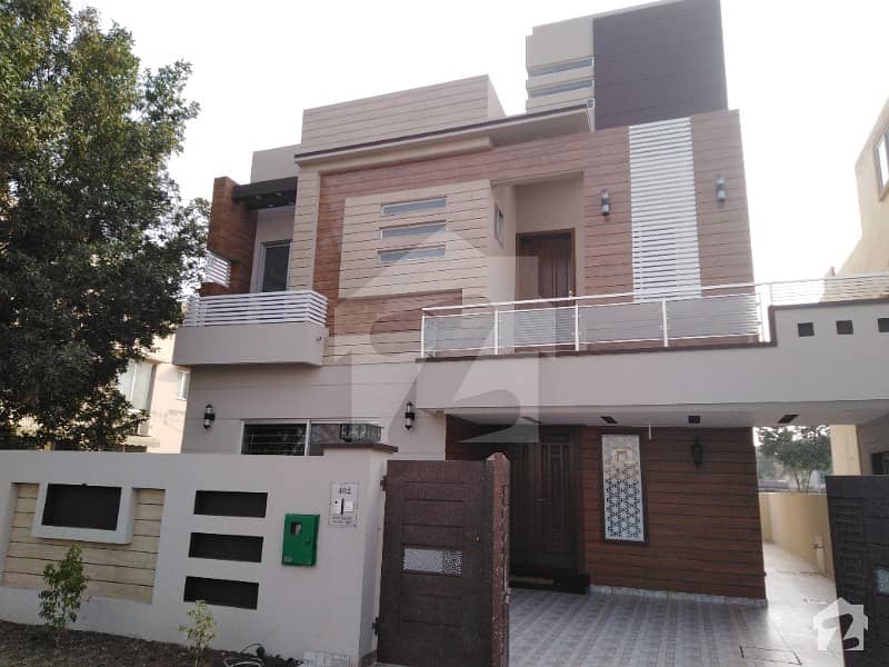 10 Marla Brand New House For Rent In Oversease B Block Bahria Town Lahore