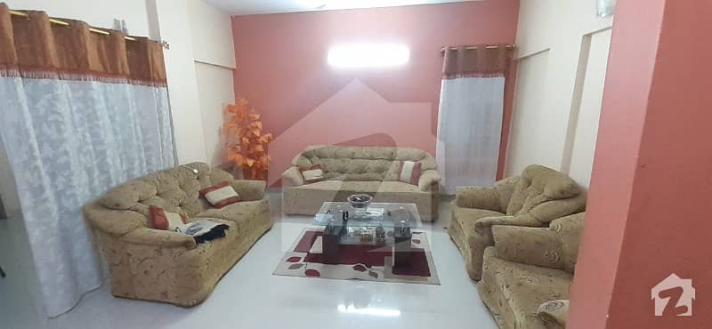In Gulshan-E-Iqbal Town Flat Sized 900  Square Feet For Rent