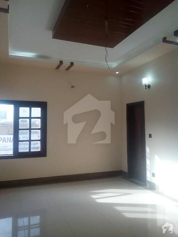 Brand New 300 Sq Yards House Available In Gulshan Block 13d