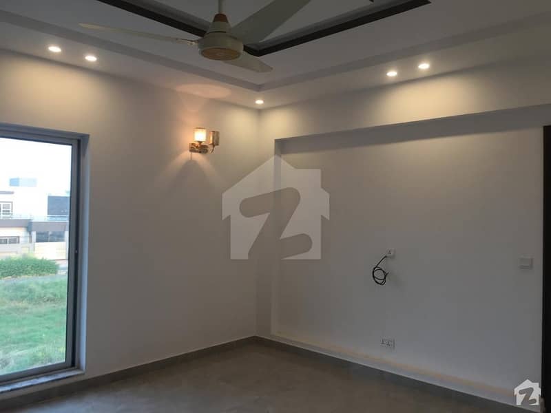 1 Kanal Spacious House Available In DHA Defence For Sale