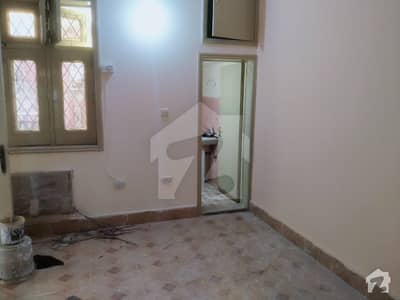 10 Marla Upper Portion Available For Rent 10 Marla Upper Portion Available For Rent