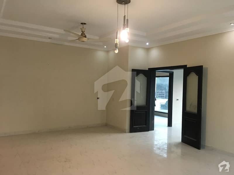 Perfect 1 Kanal House In DHA Defence For Sale