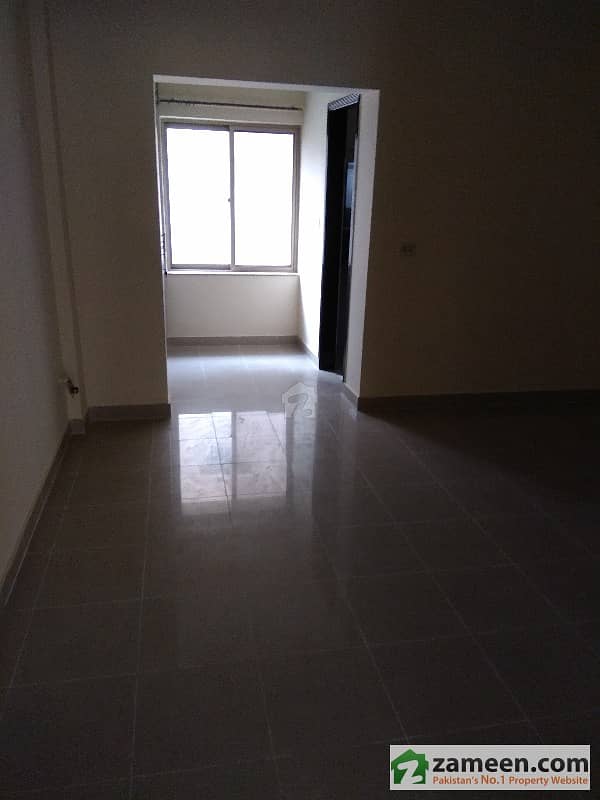 Askari 10 - Sector E - 10 Marla Three Bed House For Urgent Sale