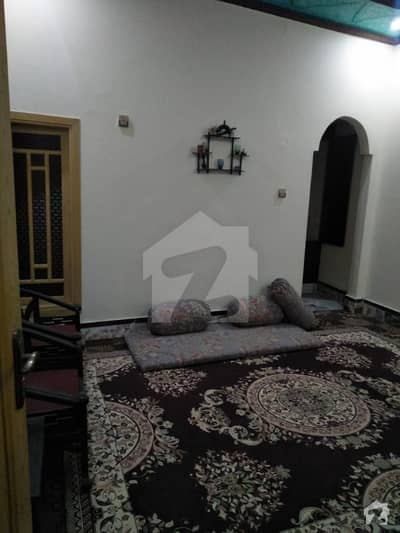 فیصل کالونی ڈلا زیک روڈ پشاور میں 4 کمروں کا 2 مرلہ مکان 65 لاکھ میں برائے فروخت۔