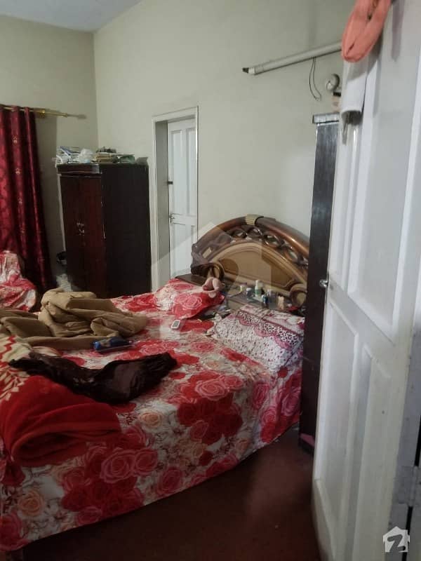 نارتھ ناظم آباد ۔ بلاک ایچ نارتھ ناظم آباد کراچی میں 3 کمروں کا 17 مرلہ مکان 5.25 کروڑ میں برائے فروخت۔