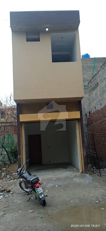 1.5 Marla Commercial Shop With Flats For Sale