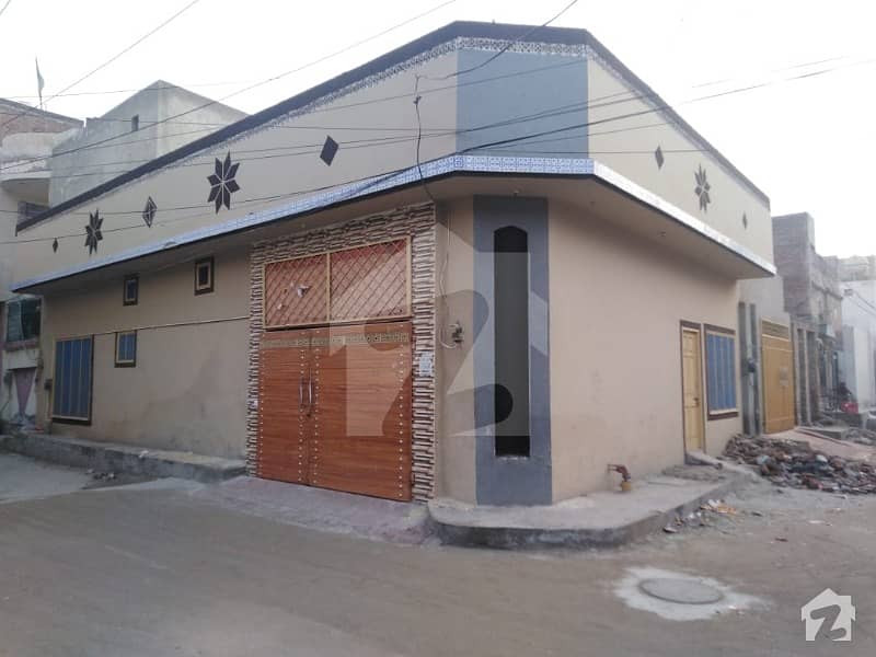 کہکشاں کالونی نمبر 2 فیصل آباد میں 4 کمروں کا 6 مرلہ مکان 75 لاکھ میں برائے فروخت۔