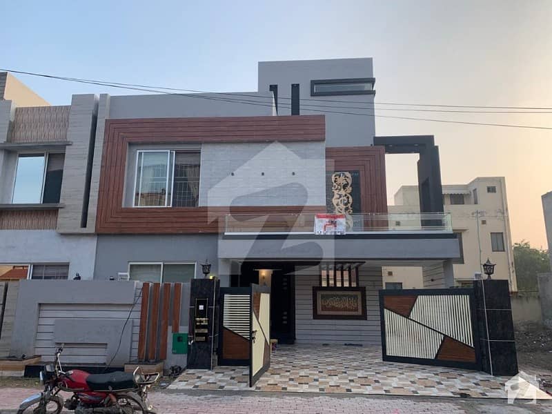 10 Marla Brand New House For Sale In Jasmine Block